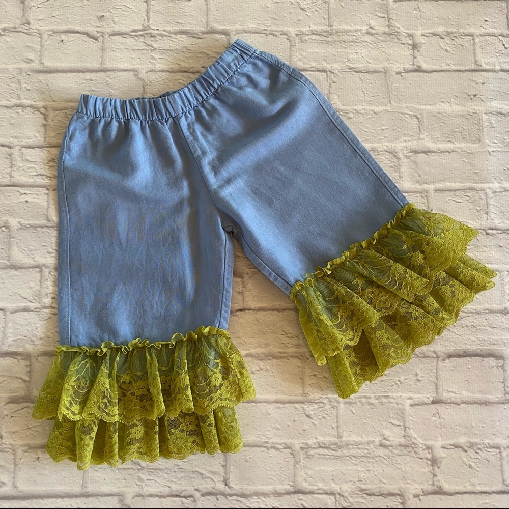 Matilda Jane girls size 2 Chambray and Lace Ruffle Capri Pants